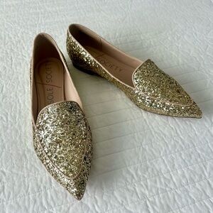 NEW Women's Sole Society Cammila Gold Glitter Loafer Size 8.5 - Pointed toe